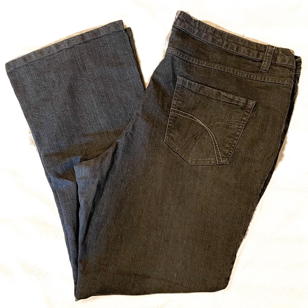 Bootcut jeans